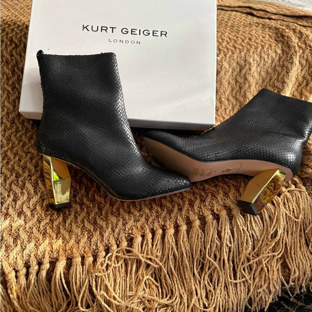 Kurt Geiger Textured Black Boots with Reflective Gold Heel